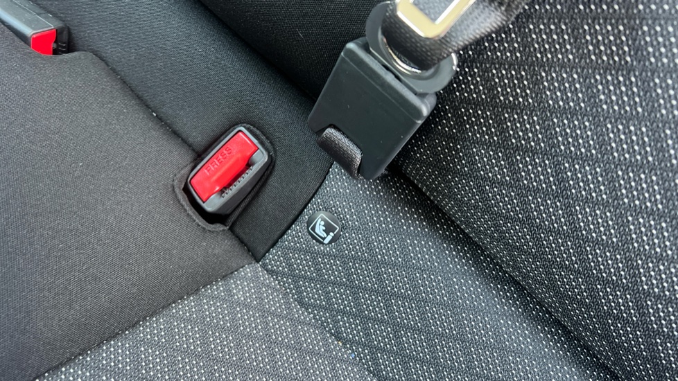 Kia Picanto 1.0 Pure 5dr Auto Petrol Hatchback - Image 17