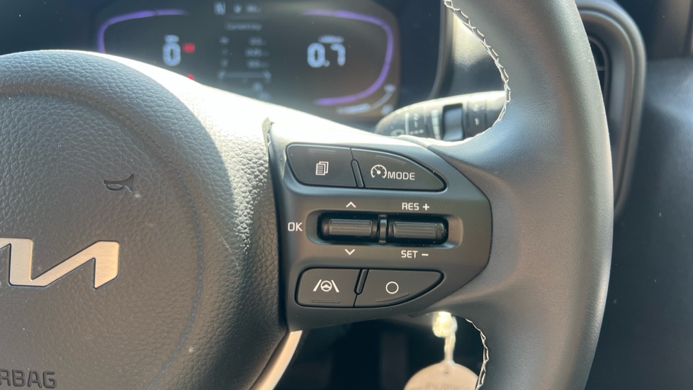 Kia Picanto 1.0 Pure 5dr Auto Petrol Hatchback - Image 28