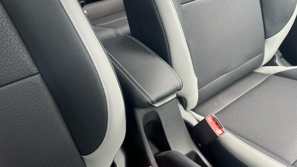 Kia Picanto 1.0 67 GT-Line 5dr Auto Petrol Hatchback - Image 44