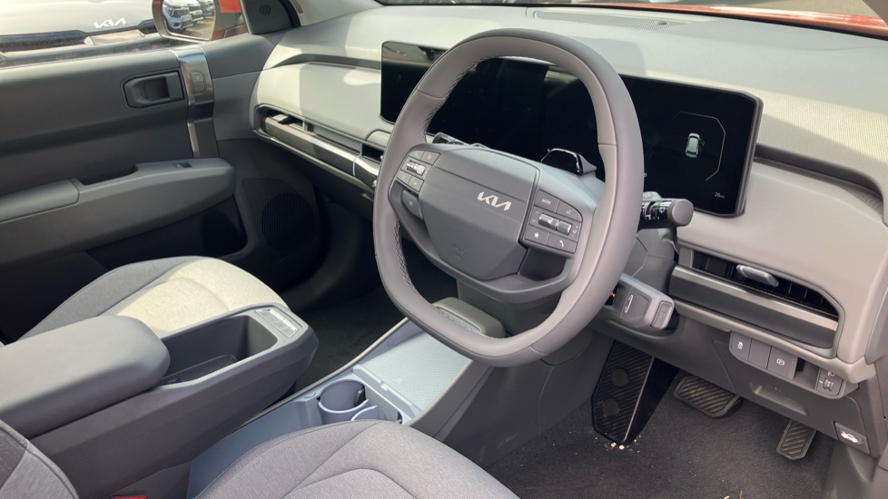 Kia EV3 150kW Air 81.4kWh 5dr Auto Electric Estate - Image 11