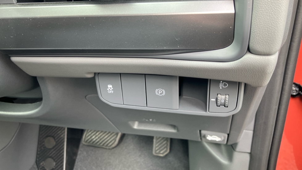 Kia EV3 150kW Air 81.4kWh 5dr Auto Electric Estate - Image 23