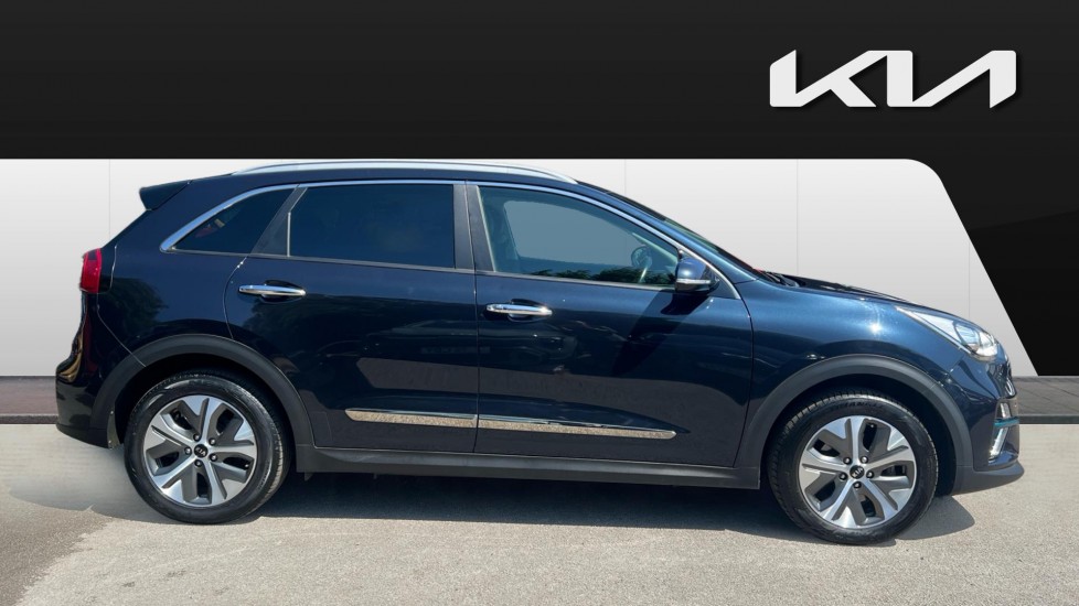 Kia E-Niro 150kW First Edition 64kWh 5dr Auto Electric Estate - Image 5