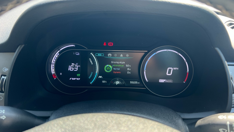Kia E-Niro 150kW First Edition 64kWh 5dr Auto Electric Estate - Image 18