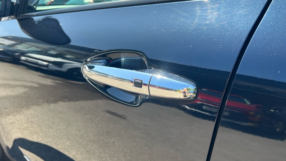Kia E-Niro 150kW First Edition 64kWh 5dr Auto Electric Estate - Image 23