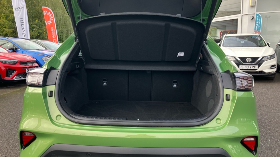 Kia Xceed 1.5T GDi ISG GT-Line S 5dr Petrol Hatchback - Image 4