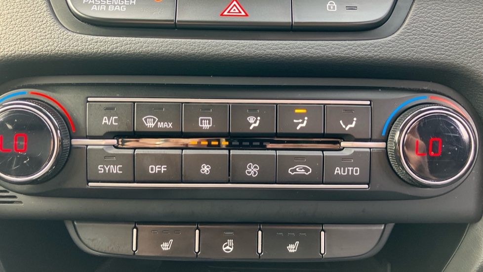 Kia Xceed 1.5T GDi ISG GT-Line S 5dr Petrol Hatchback - Image 35