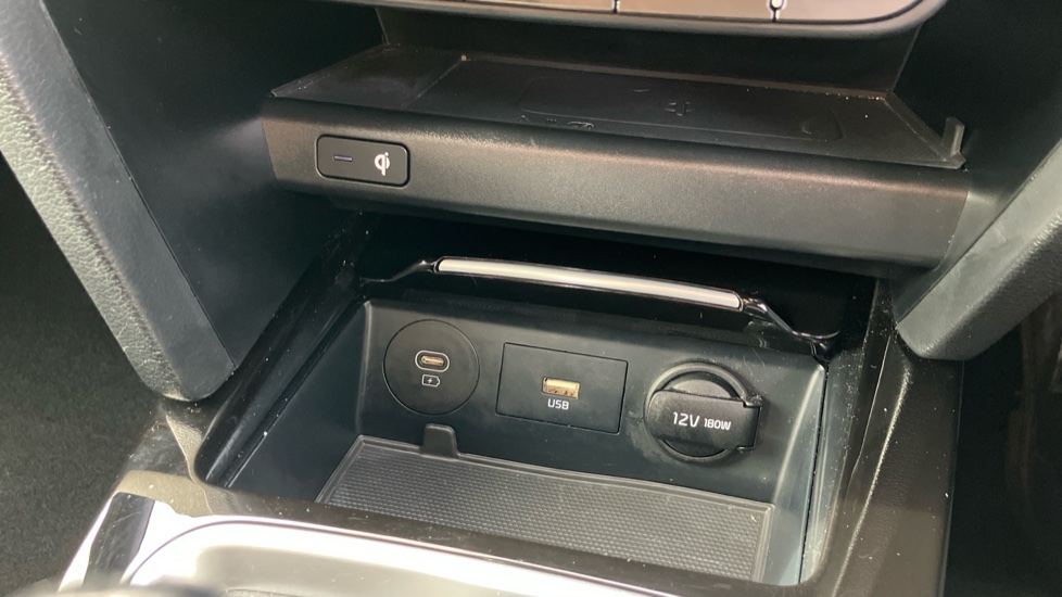 Kia Xceed 1.5T GDi ISG GT-Line S 5dr Petrol Hatchback - Image 37
