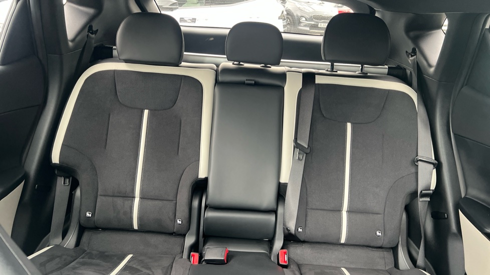 Kia EV6 168kW GT Line S 84kWh 5dr Auto Electric Estate - Image 15