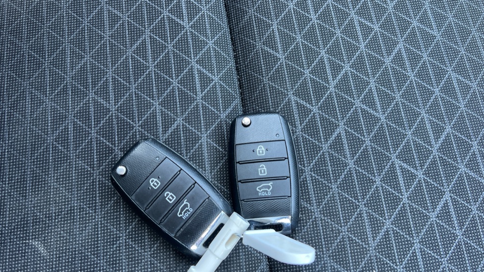 Kia Picanto 1.25 3 5dr Auto Petrol Hatchback - Image 20