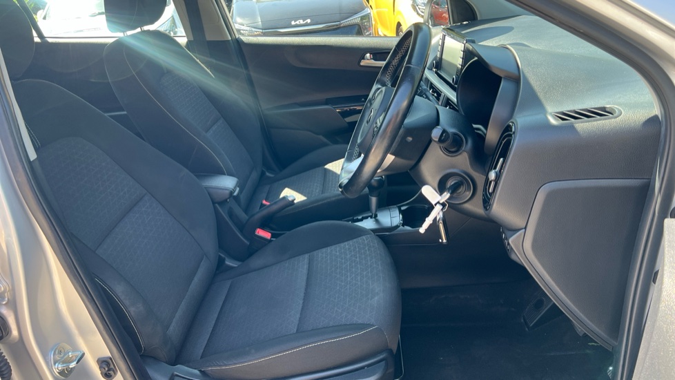 Kia Picanto 1.25 3 5dr Auto Petrol Hatchback - Image 26