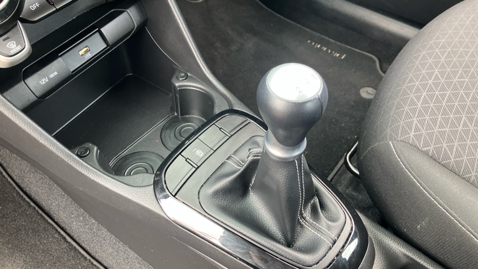 Kia Picanto 1.0 3 5dr [4 seats] Petrol Hatchback - Image 13
