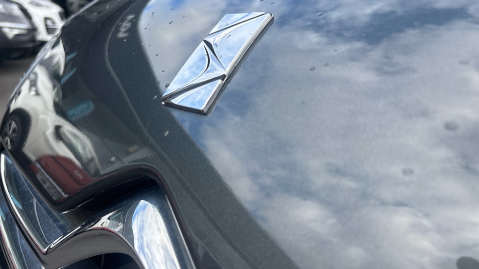 DS 3 1.6 BlueHDi 120 DStyle 3dr Diesel Hatchback - Image 42