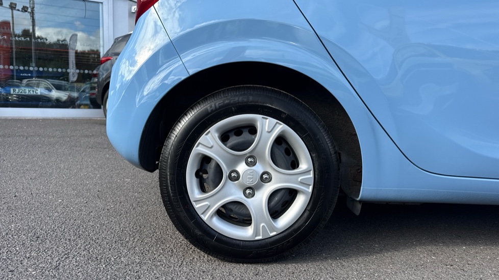 Kia Picanto 1.0 1 5dr Petrol Hatchback - Image 7
