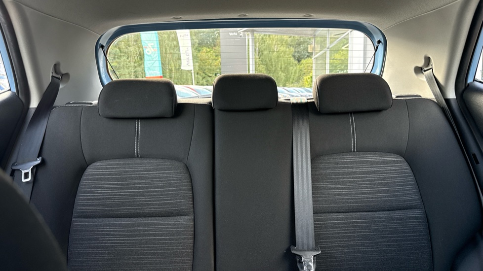 Kia Picanto 1.0 1 5dr Petrol Hatchback - Image 15