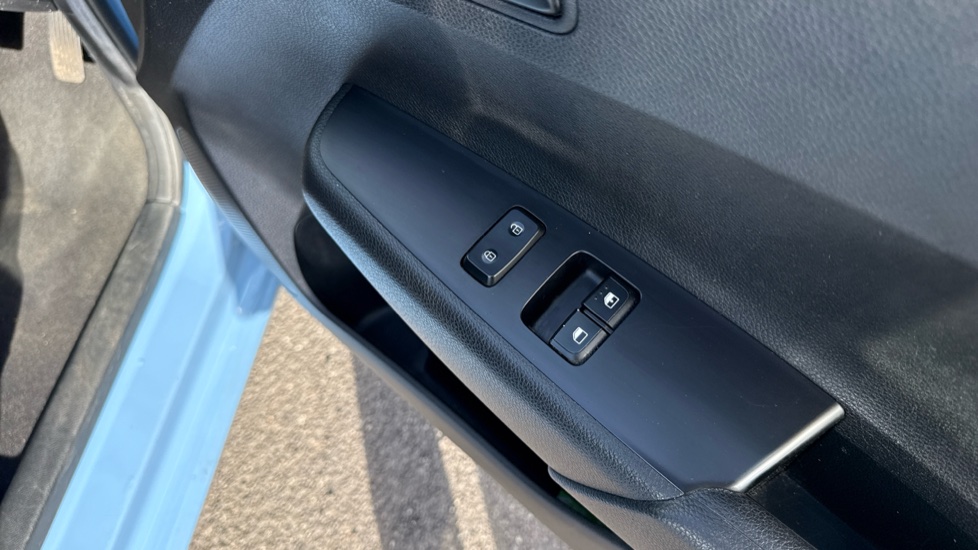 Kia Picanto 1.0 1 5dr Petrol Hatchback - Image 21