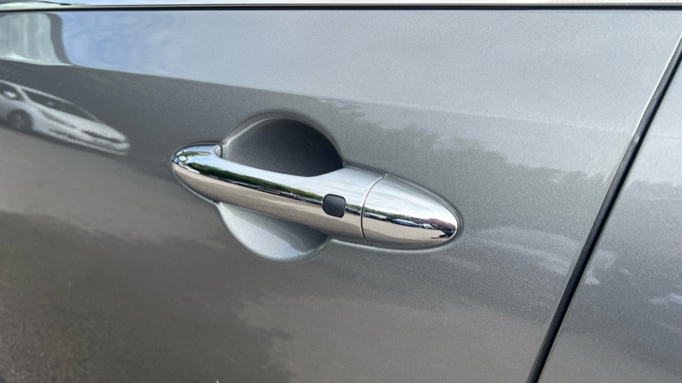 Kia Picanto 1.0 X-Line S 5dr Auto Petrol Hatchback - Image 23