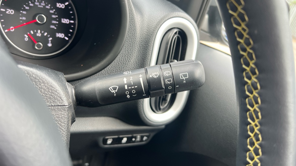 Kia Picanto 1.0 X-Line S 5dr Auto Petrol Hatchback - Image 31