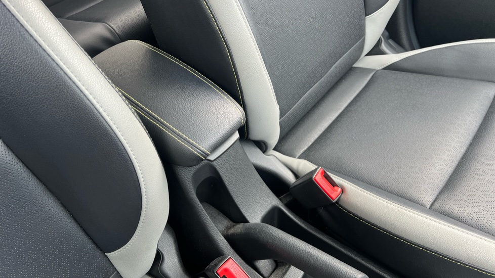 Kia Picanto 1.0 X-Line S 5dr Auto Petrol Hatchback - Image 43