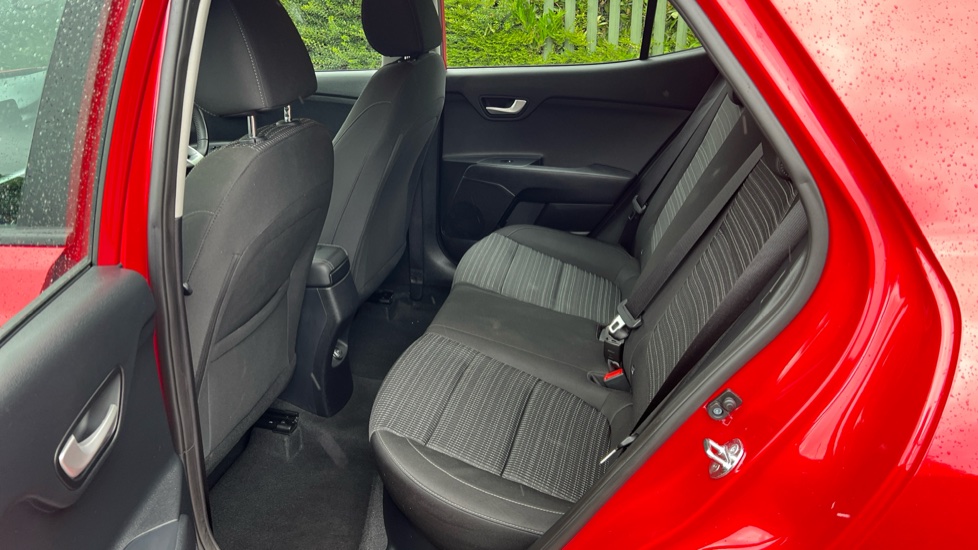 Kia Stonic 1.0T GDi 99 2 5dr Petrol Estate - Image 16