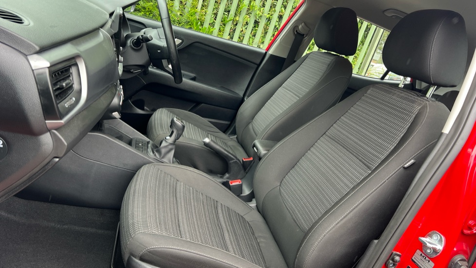 Kia Stonic 1.0T GDi 99 2 5dr Petrol Estate - Image 21