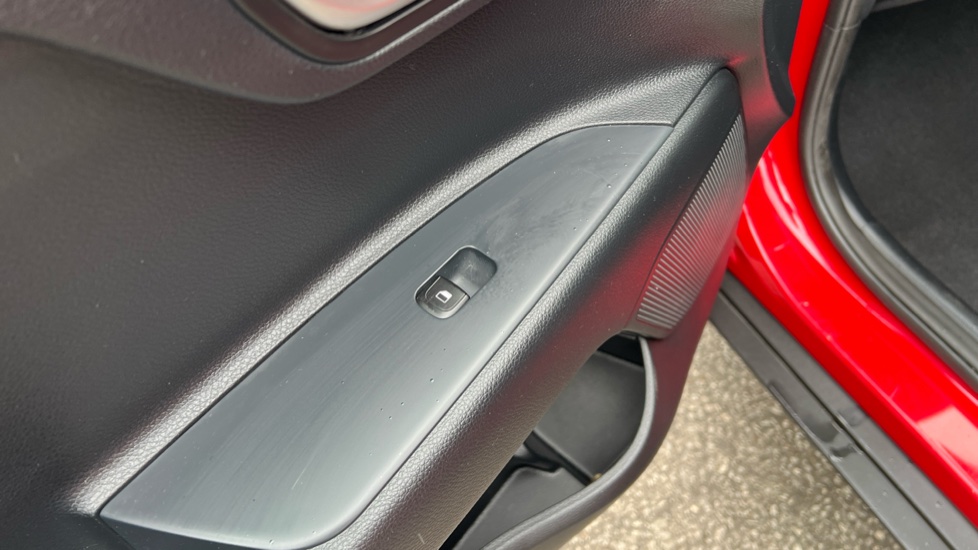 Kia Stonic 1.0T GDi 99 2 5dr Petrol Estate - Image 22