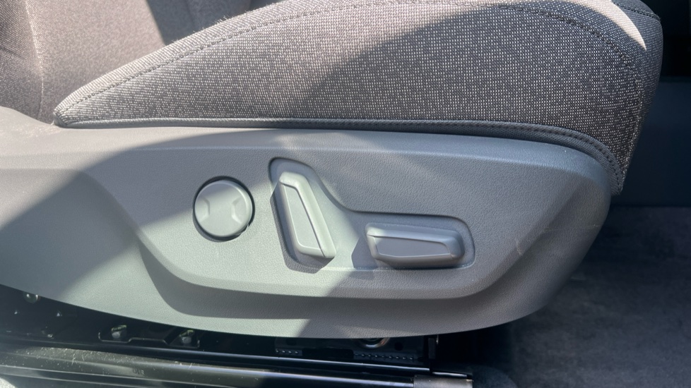 Kia EV2 107kW First Edition 42kWh 5dr Auto Electric Hatchback - Image 30
