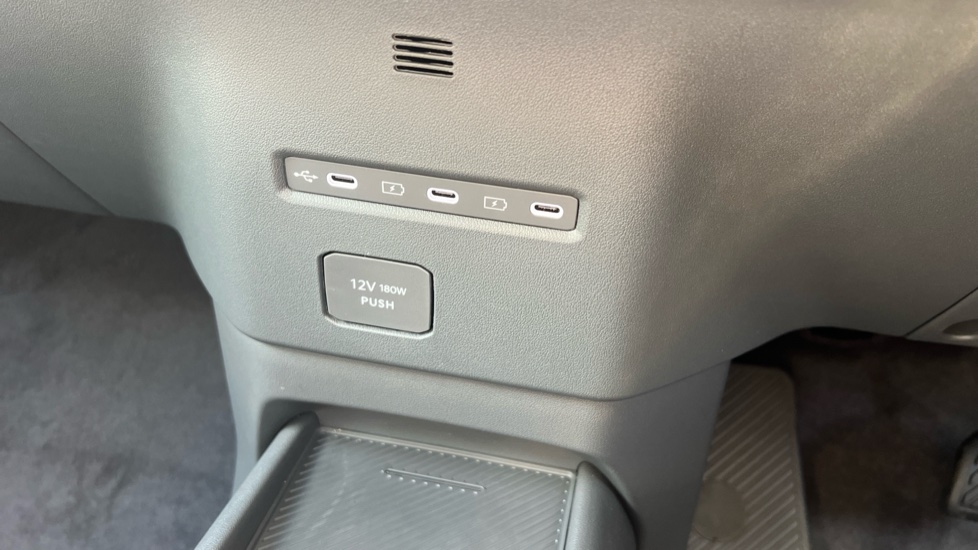 Kia EV2 107kW First Edition 42kWh 5dr Auto Electric Hatchback - Image 42