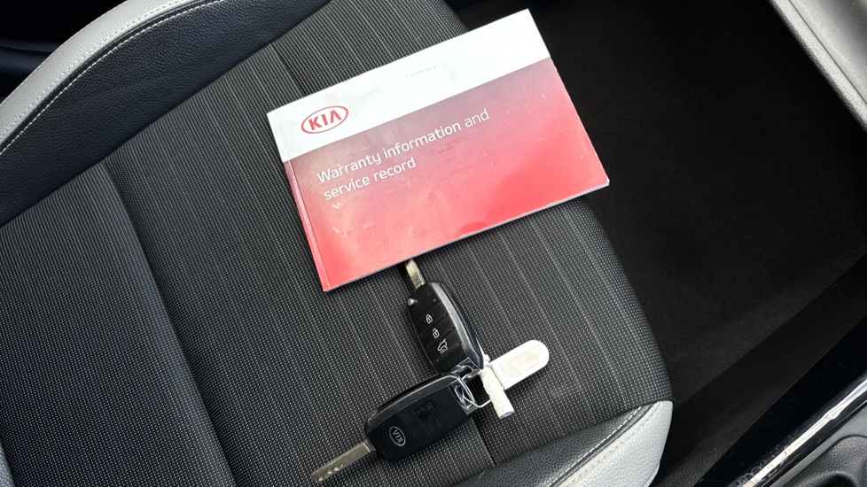 Kia Stonic 1.0T GDi 3 5dr Petrol Estate - Image 19