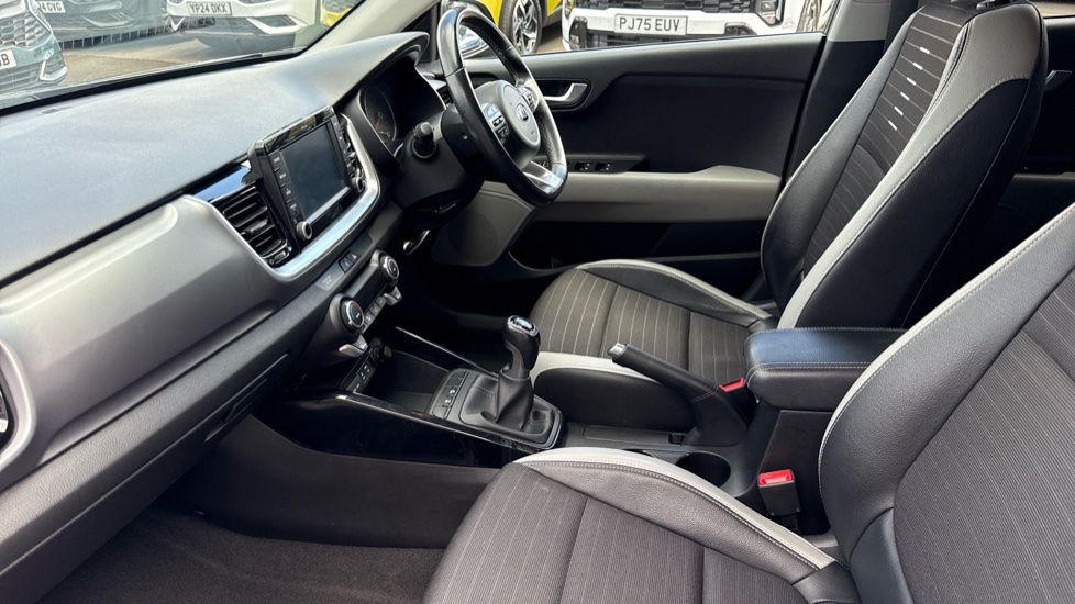 Kia Stonic 1.0T GDi 3 5dr Petrol Estate - Image 26