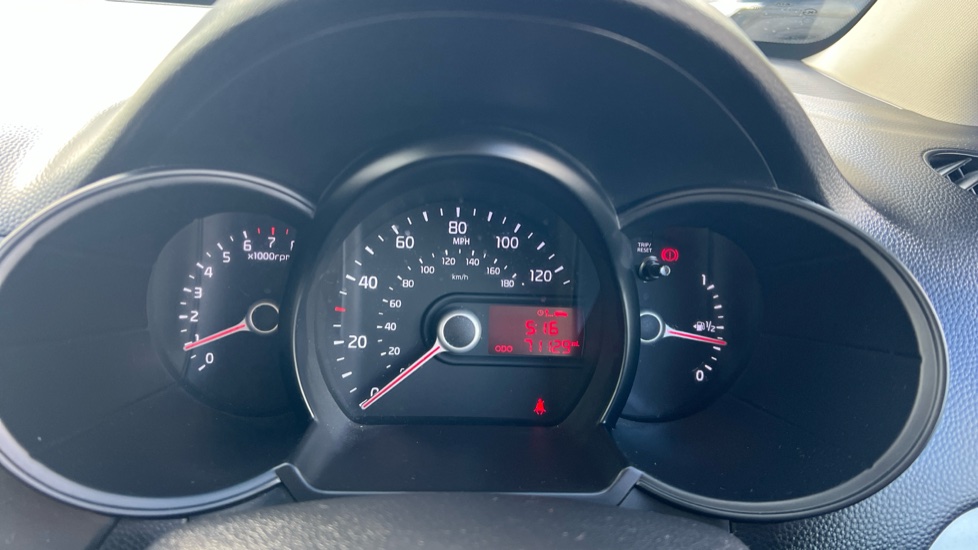 Kia Picanto 1.0 1 Air 5dr Petrol Hatchback - Image 18