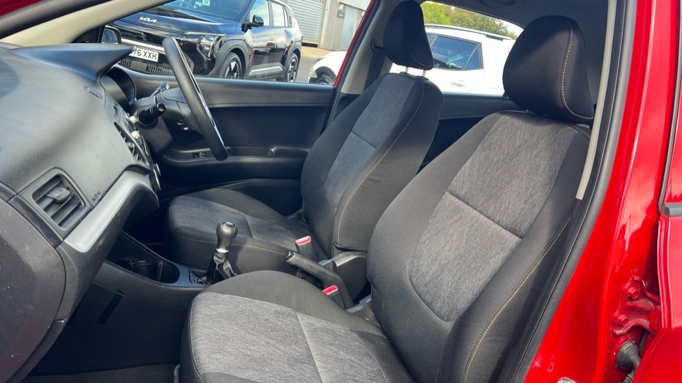 Kia Picanto 1.0 1 Air 5dr Petrol Hatchback - Image 26
