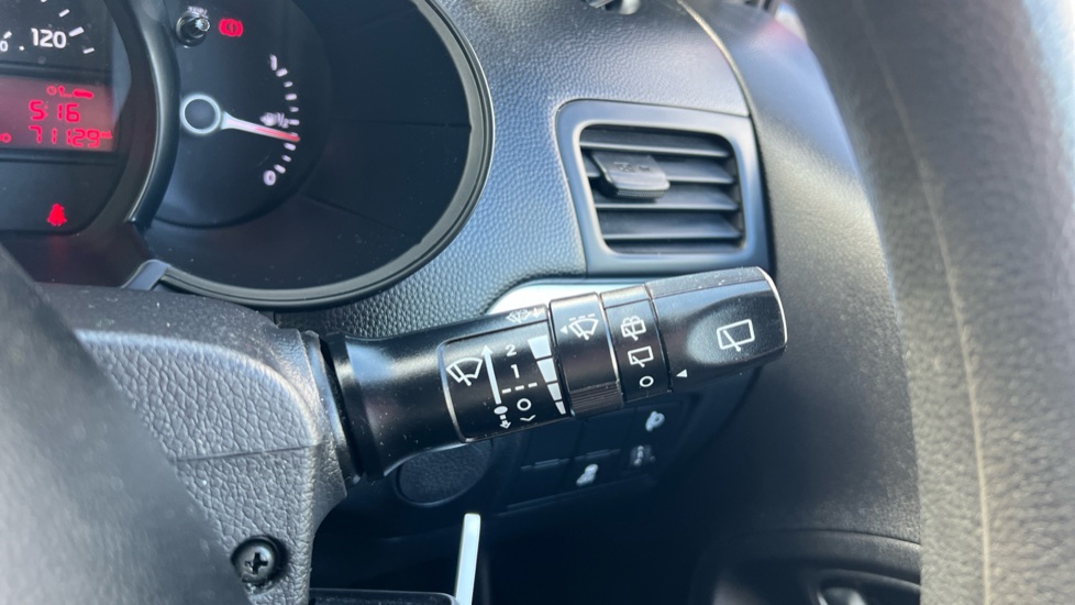 Kia Picanto 1.0 1 Air 5dr Petrol Hatchback - Image 29