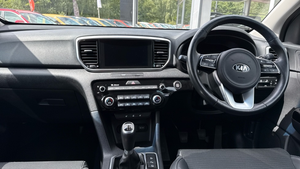 Kia Sportage 1.6 GDi ISG Edition 25 5dr Petrol Estate - Image 10