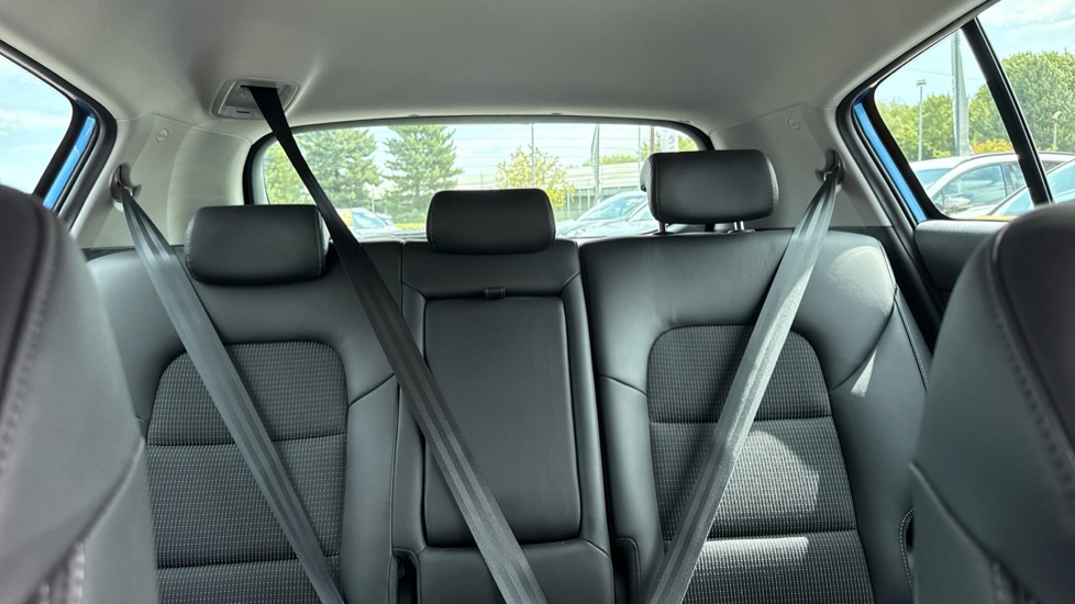 Kia Sportage 1.6 GDi ISG Edition 25 5dr Petrol Estate - Image 15