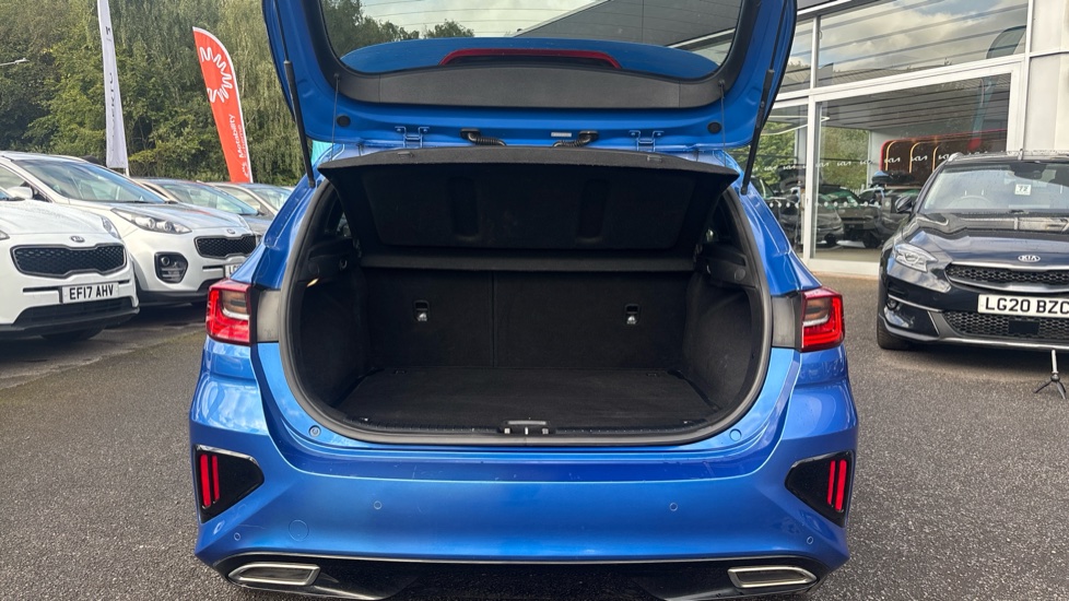 Kia Ceed 1.4T GDi ISG GT-Line 5dr Petrol Hatchback - Image 4