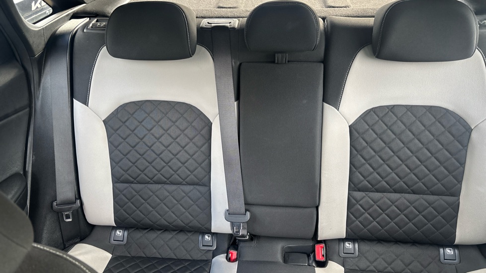 Kia Ceed 1.4T GDi ISG GT-Line 5dr Petrol Hatchback - Image 15