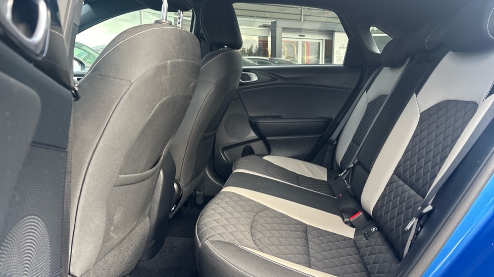 Kia Ceed 1.4T GDi ISG GT-Line 5dr Petrol Hatchback - Image 16