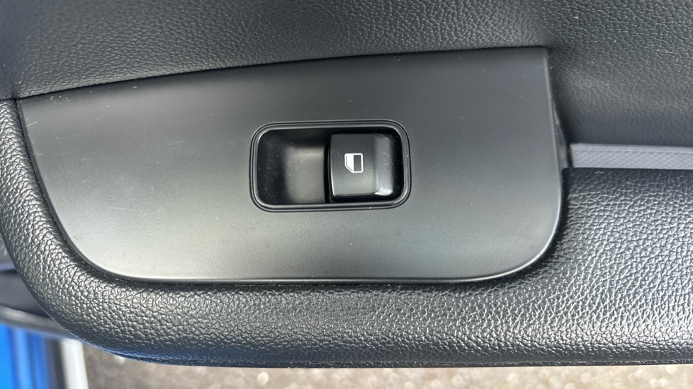 Kia Ceed 1.4T GDi ISG GT-Line 5dr Petrol Hatchback - Image 35