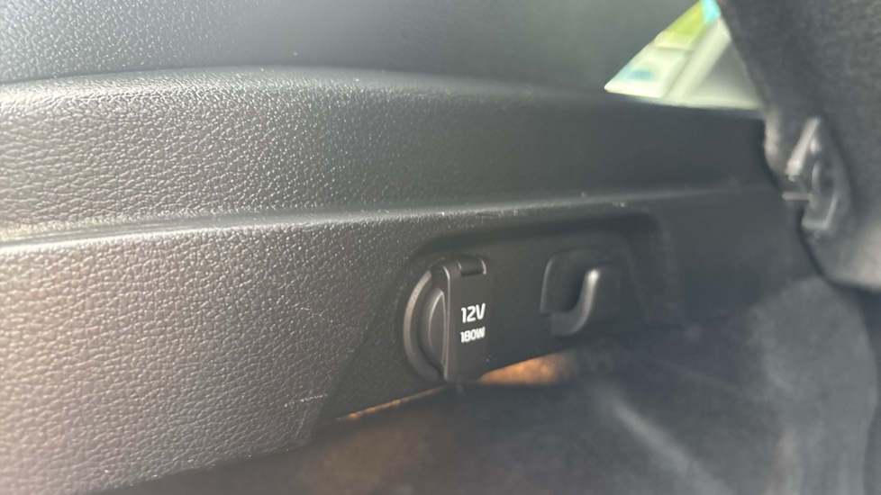 Kia Ceed 1.4T GDi ISG GT-Line 5dr Petrol Hatchback - Image 38