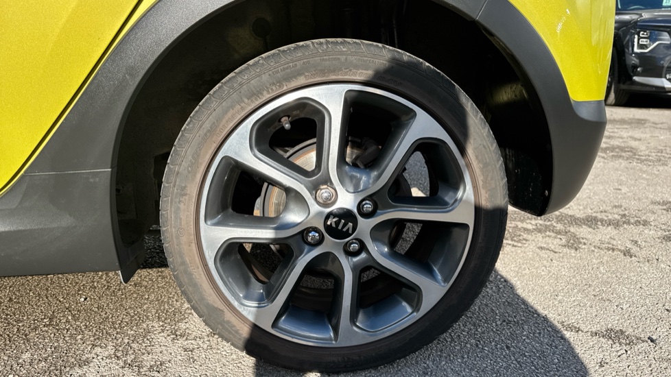 Kia Picanto 1.25 X-Line 5dr Petrol Hatchback - Image 22