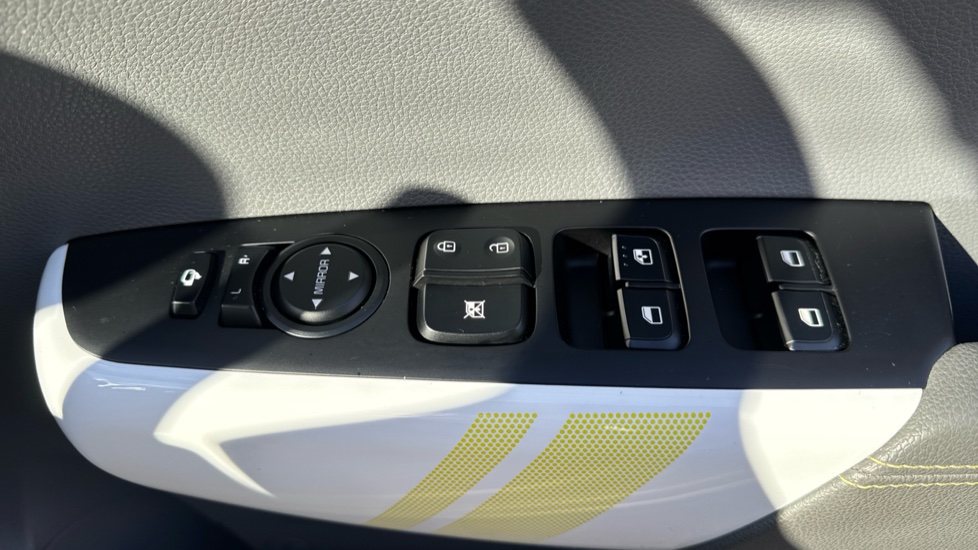 Kia Picanto 1.25 X-Line 5dr Petrol Hatchback - Image 26