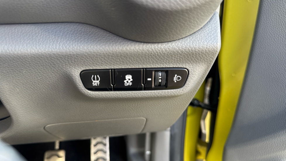 Kia Picanto 1.25 X-Line 5dr Petrol Hatchback - Image 27