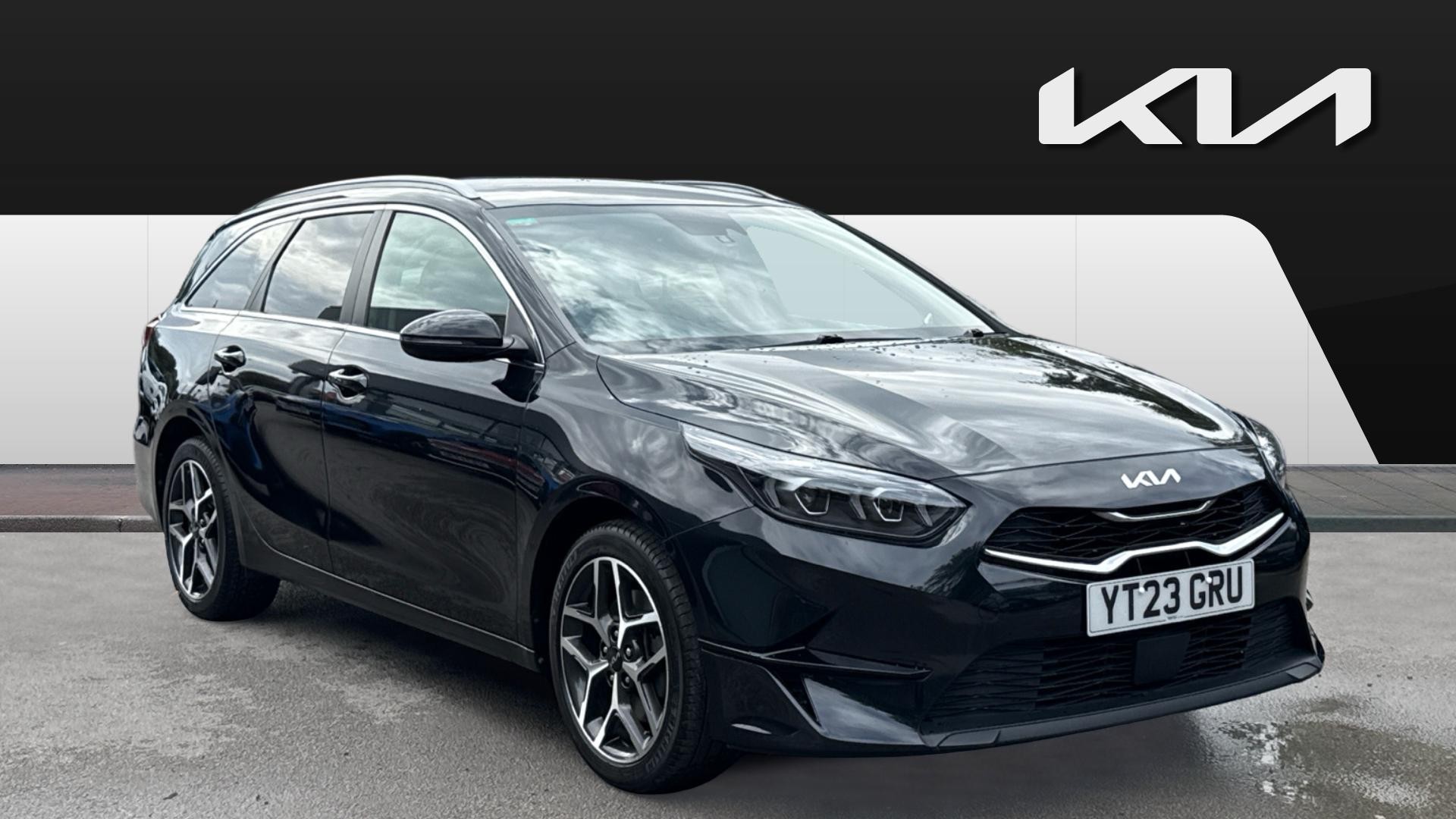 Kia Ceed listing photo