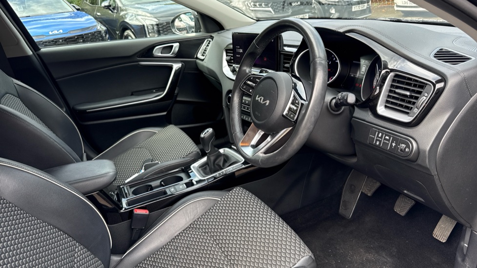 Kia Ceed 1.5T GDi ISG 3 5dr Petrol Estate - Image 22