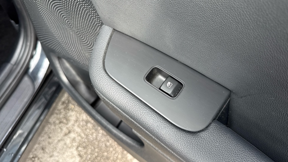Kia Ceed 1.5T GDi ISG 3 5dr Petrol Estate - Image 24