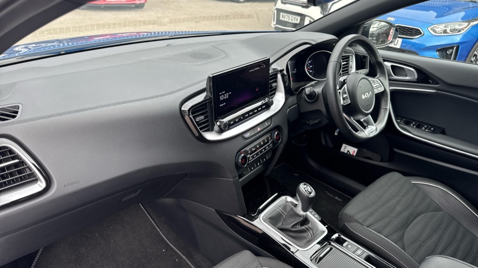 Kia Ceed 1.5T GDi ISG GT-Line 5dr Petrol Hatchback - Image 9