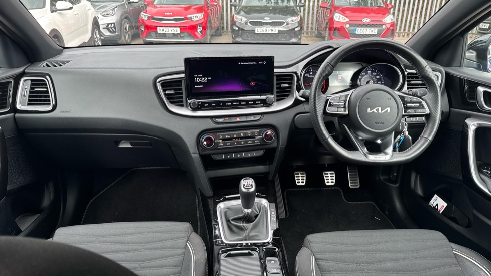 Kia Ceed 1.5T GDi ISG GT-Line 5dr Petrol Hatchback - Image 10