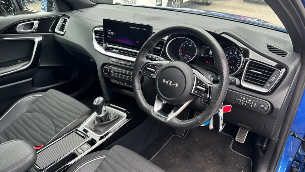 Kia Ceed 1.5T GDi ISG GT-Line 5dr Petrol Hatchback - Image 11