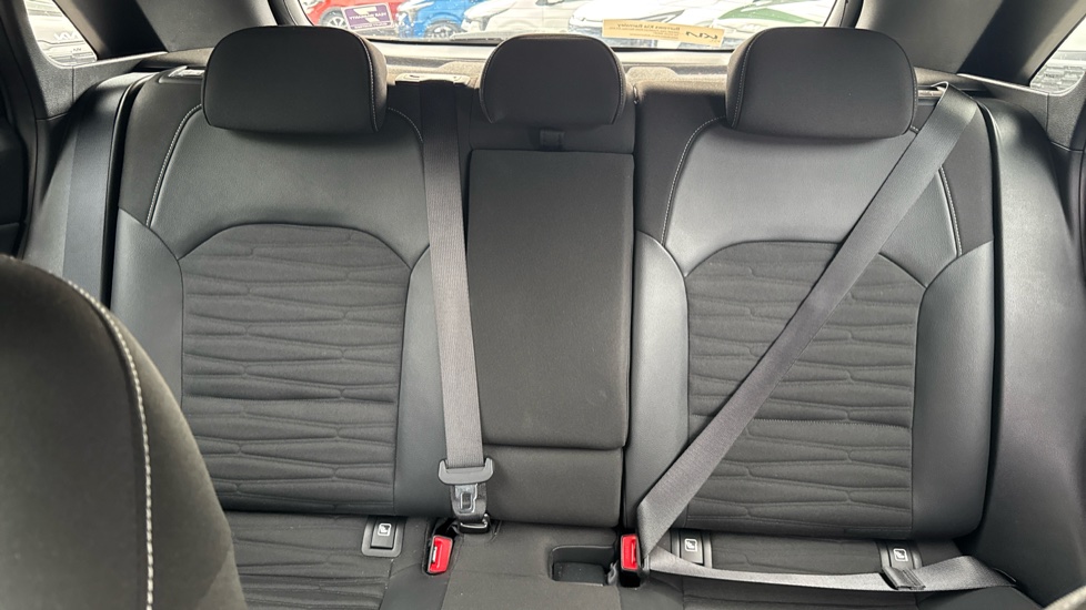 Kia Ceed 1.5T GDi ISG GT-Line 5dr Petrol Hatchback - Image 15