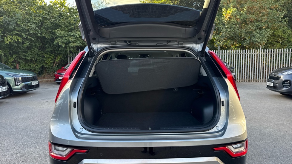 Kia Niro 1.6 GDi Hybrid 4 5dr DCT Hybrid Estate - Image 4